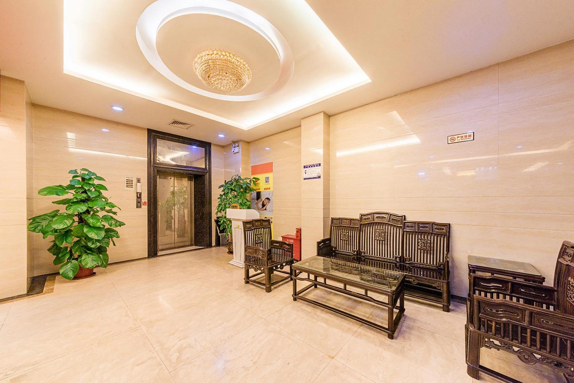 Kaiserdom Hotel Baiyun Airport-24-Hour Airport-Free Shuttle Bus Guangzhou Exterior photo