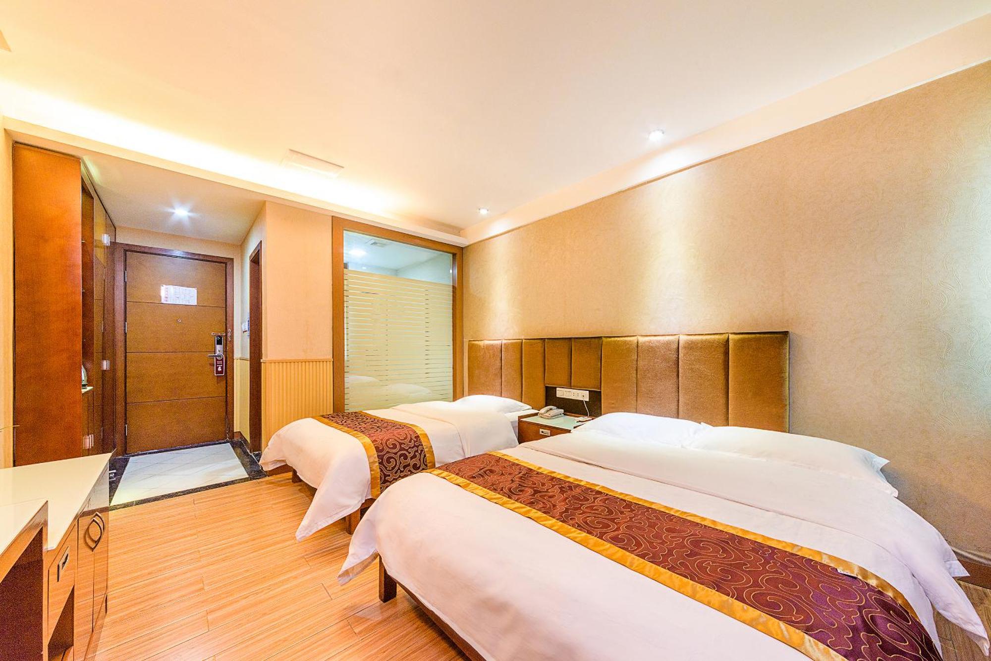 Kaiserdom Hotel Baiyun Airport-24-Hour Airport-Free Shuttle Bus Guangzhou Exterior photo
