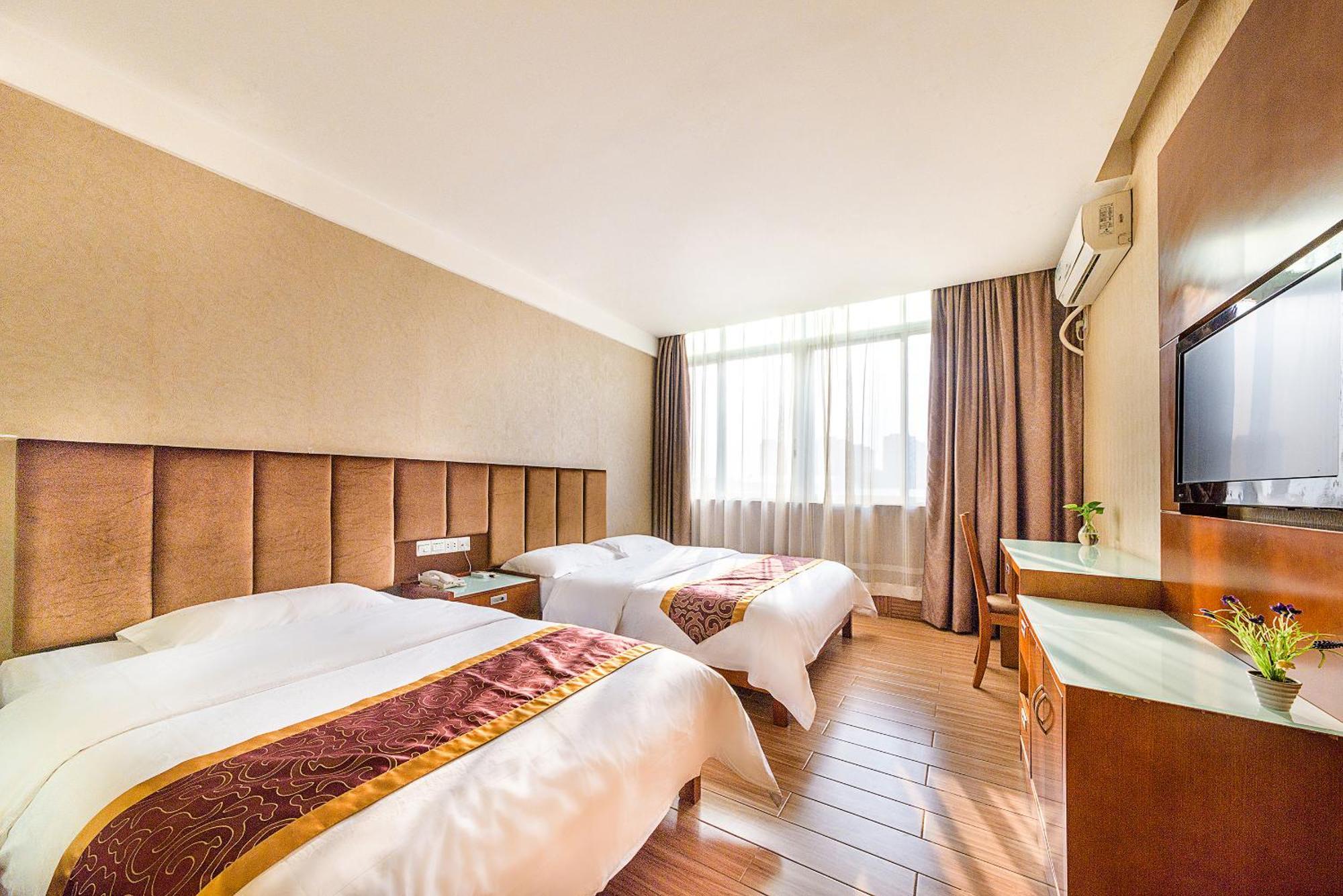 Kaiserdom Hotel Baiyun Airport-24-Hour Airport-Free Shuttle Bus Guangzhou Exterior photo