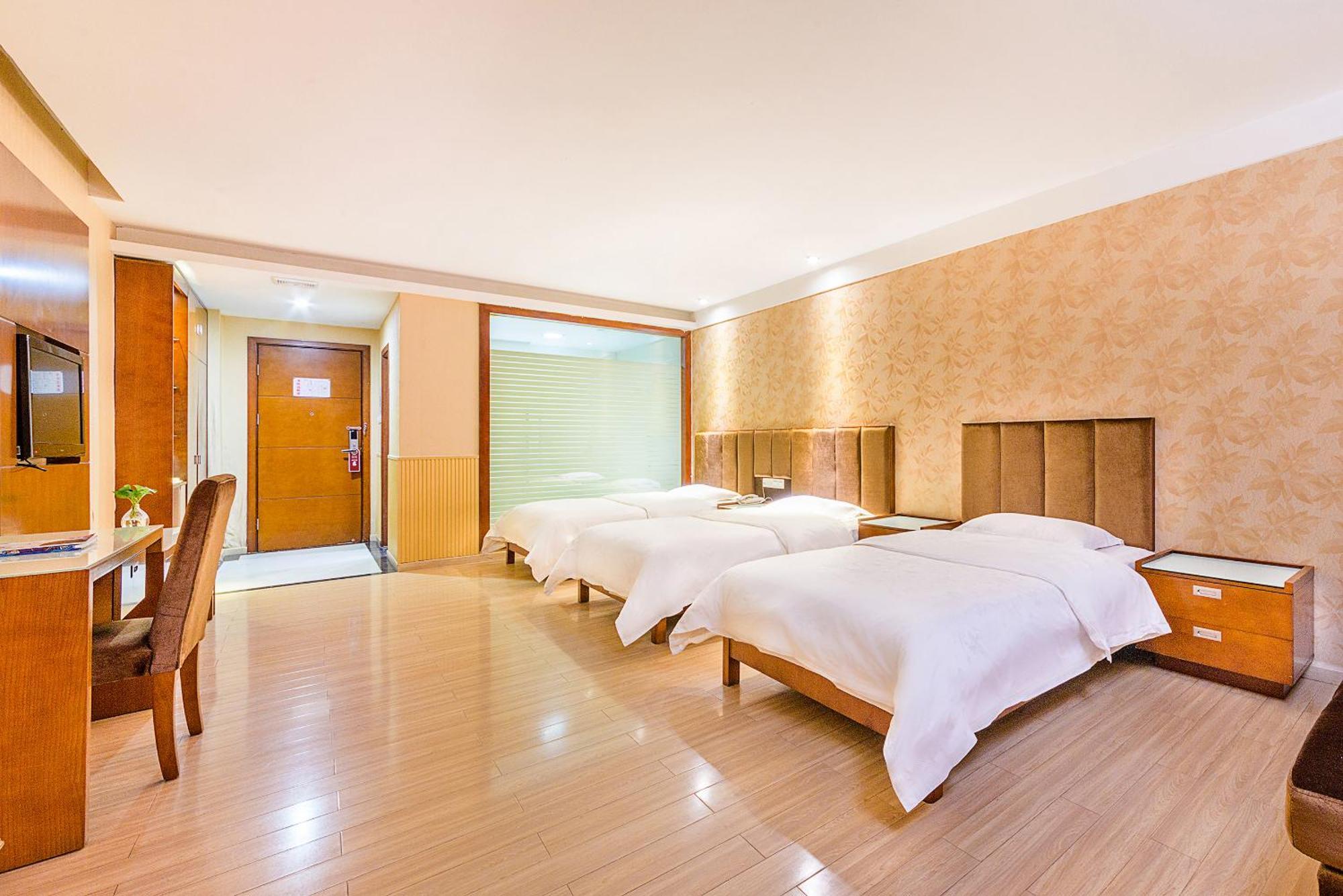 Kaiserdom Hotel Baiyun Airport-24-Hour Airport-Free Shuttle Bus Guangzhou Exterior photo