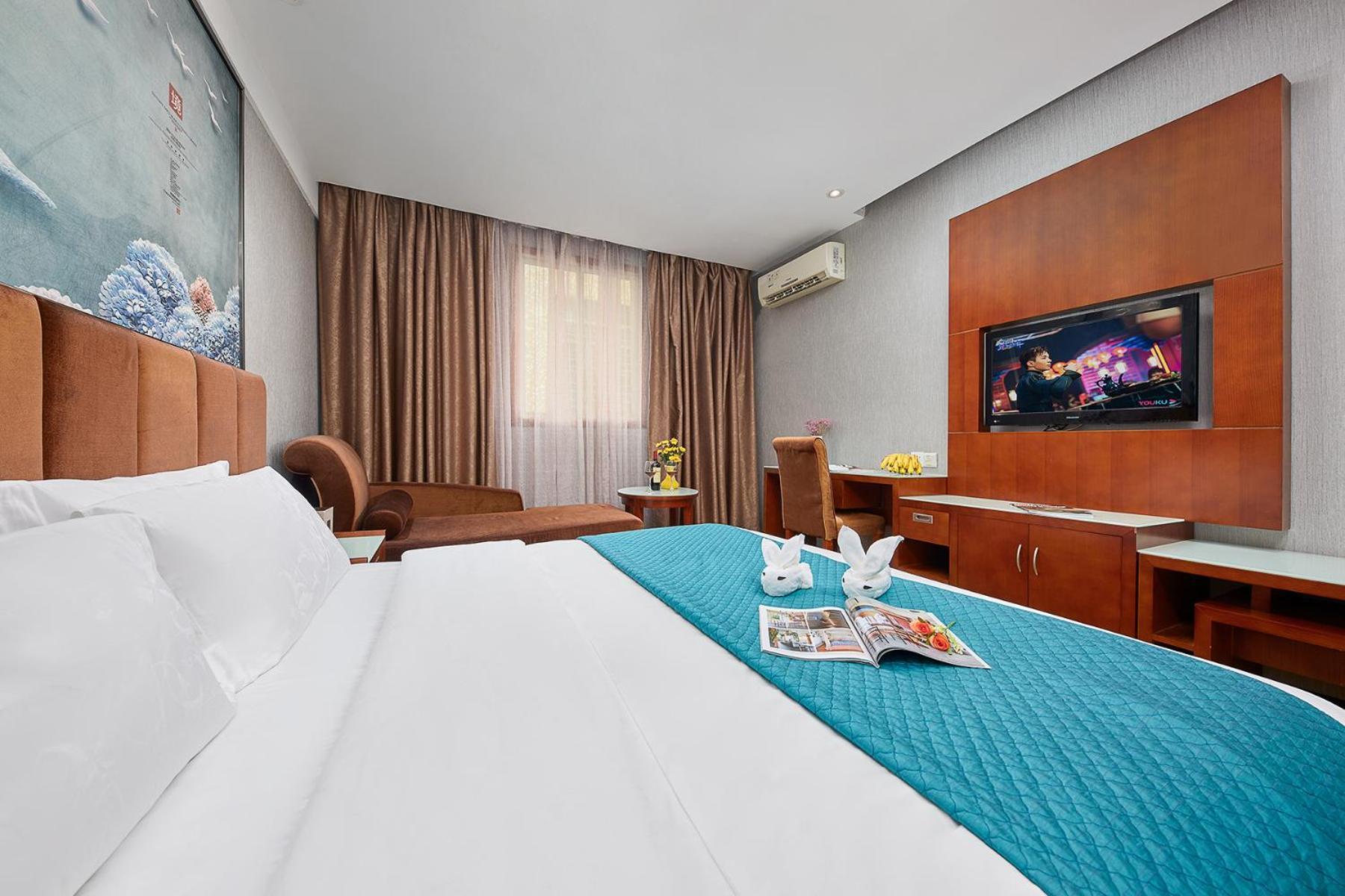 Kaiserdom Hotel Baiyun Airport-24-Hour Airport-Free Shuttle Bus Guangzhou Exterior photo