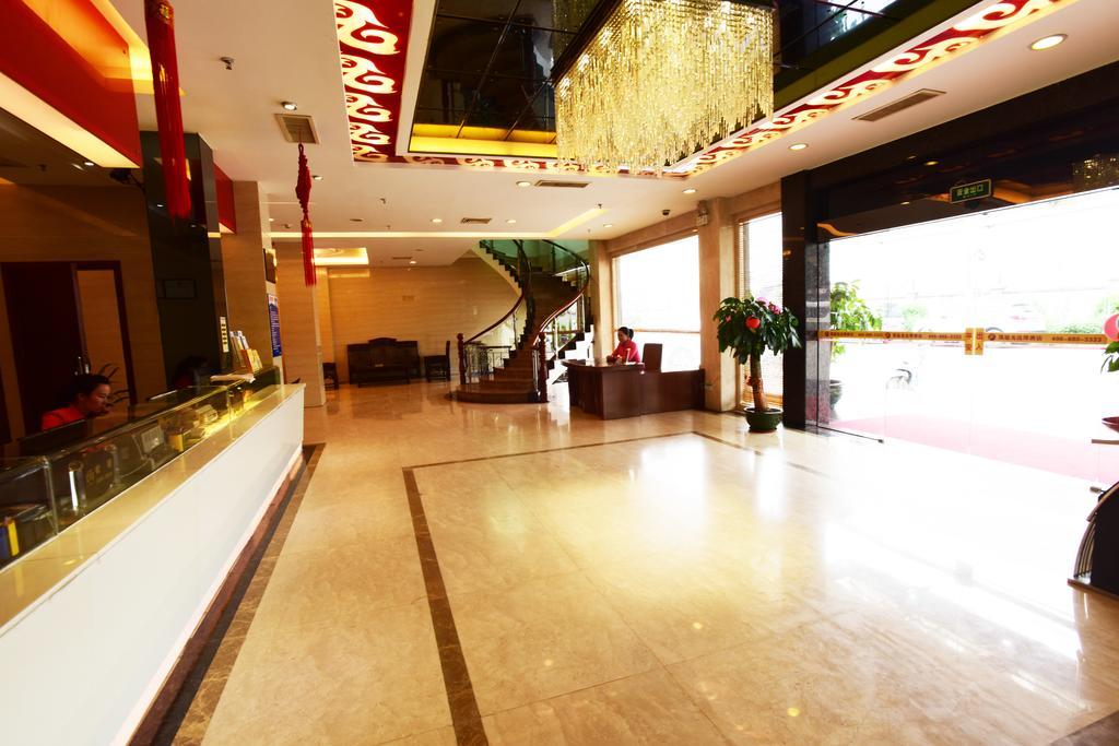 Kaiserdom Hotel Baiyun Airport-24-Hour Airport-Free Shuttle Bus Guangzhou Exterior photo